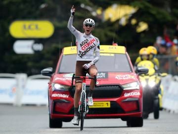 O'Connor da una exhibición en la montaña y Pogacar es más líder del Tour de Francia