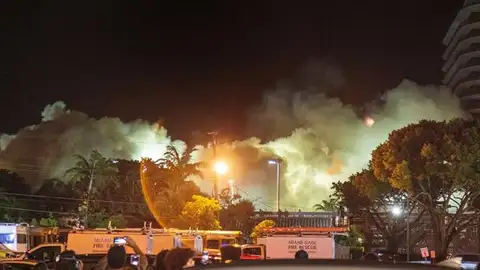 Demolición del edificio que colapsó en Miami Demolición del edificio que colapsó en Miami