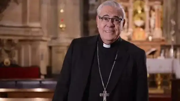 El arzobispo de Granada cree que la ley de la eutanasia y la ley trans son "criminales" y "una ofensa a la razón humana El arzobispo de Granada cree que la ley de la eutanasia y la ley trans son "criminales" y "una ofensa a la razón humana