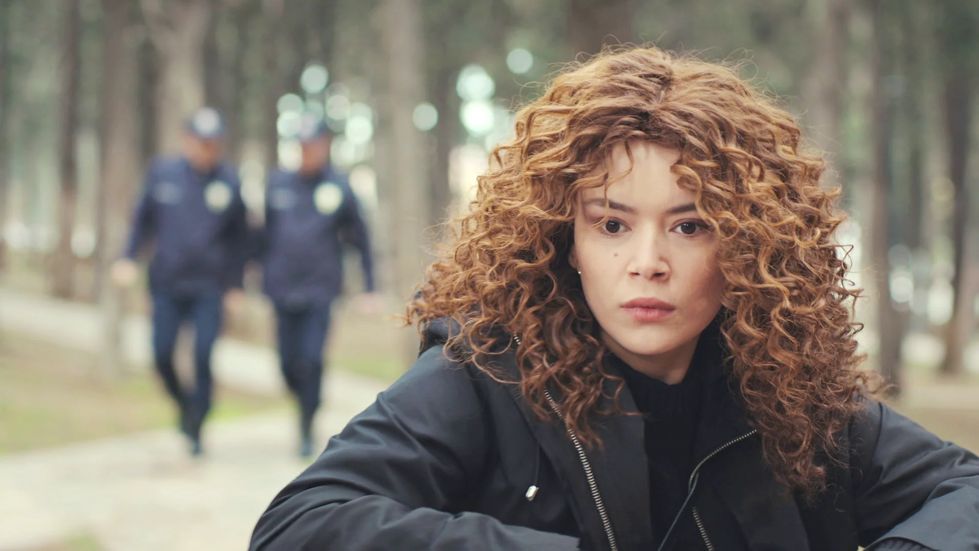 Sirin, más vulnerable que nunca: siente miedo por primera vez Sirin, más vulnerable que nunca: siente miedo por primera vez