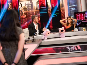 María Hervás y su intuición arrasa en ‘La Voz al revés’: ¡pleno en la divertida prueba de Trancas y Barrancas! María Hervás y su intuición arrasa en ‘La Voz al revés’: ¡pleno en la divertida prueba de Trancas y Barrancas!