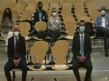 Arranca el juicio a los Mossos d'Esquadra que acompañaban a Puigdemont cuando fue detenido Arranca el juicio a los Mossos d'Esquadra que acompañaban a Puigdemont cuando fue detenido