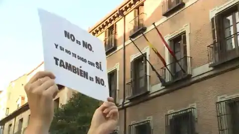 Cartel 'no es no' Cartel 'no es no'