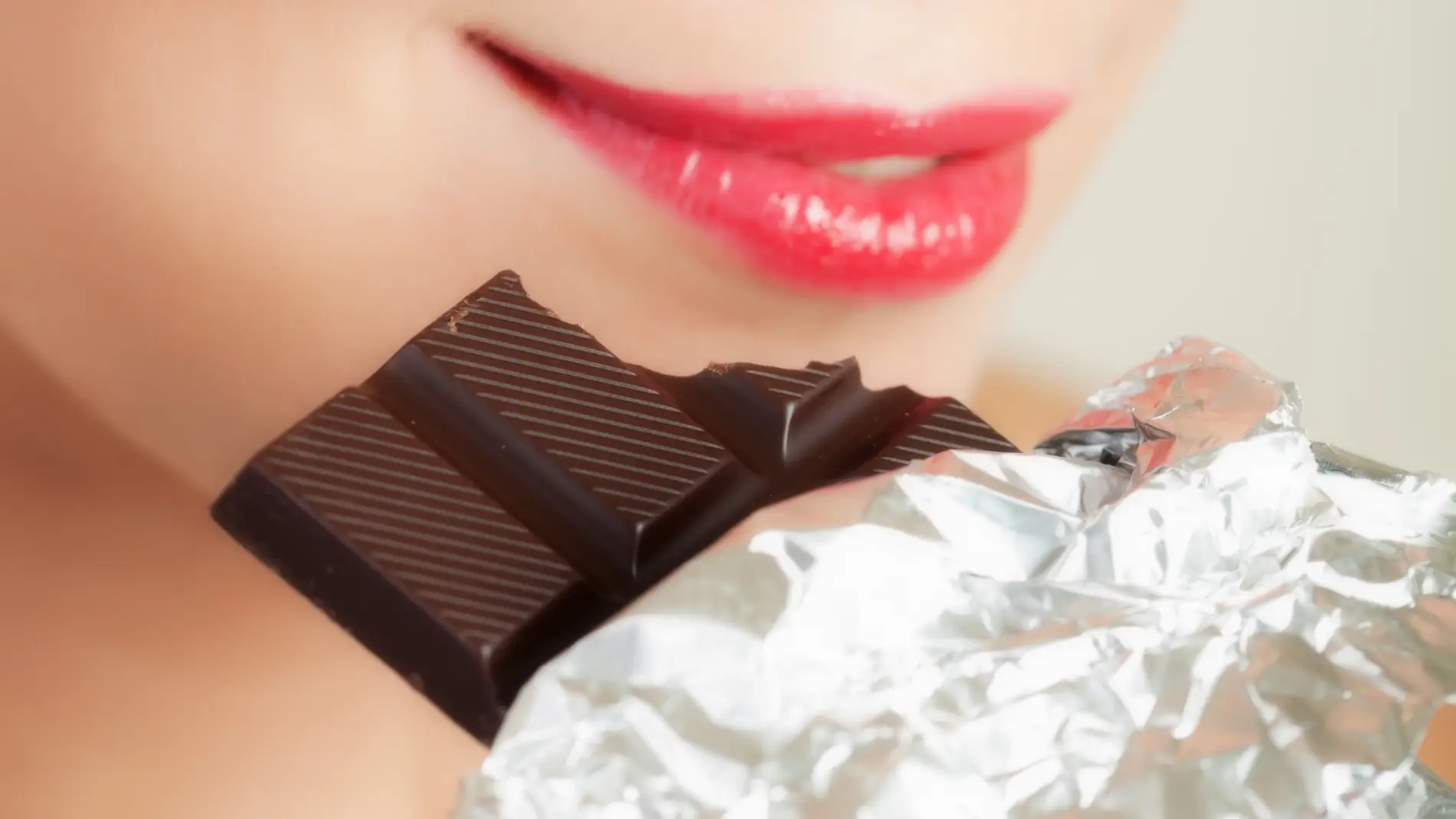 ¿Qué les pasa a las mujeres que desayunan chocolate todos los días? 