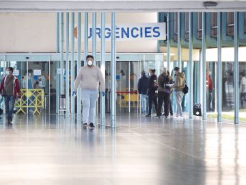 Vista de la entrada de urgencias del Hospital del Mar de Barcelona.