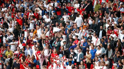 Preocupación en Reino Unido por la celebración de la Eurocopa en pleno aumento de contagios Preocupación en Reino Unido por la celebración de la Eurocopa en pleno aumento de contagios