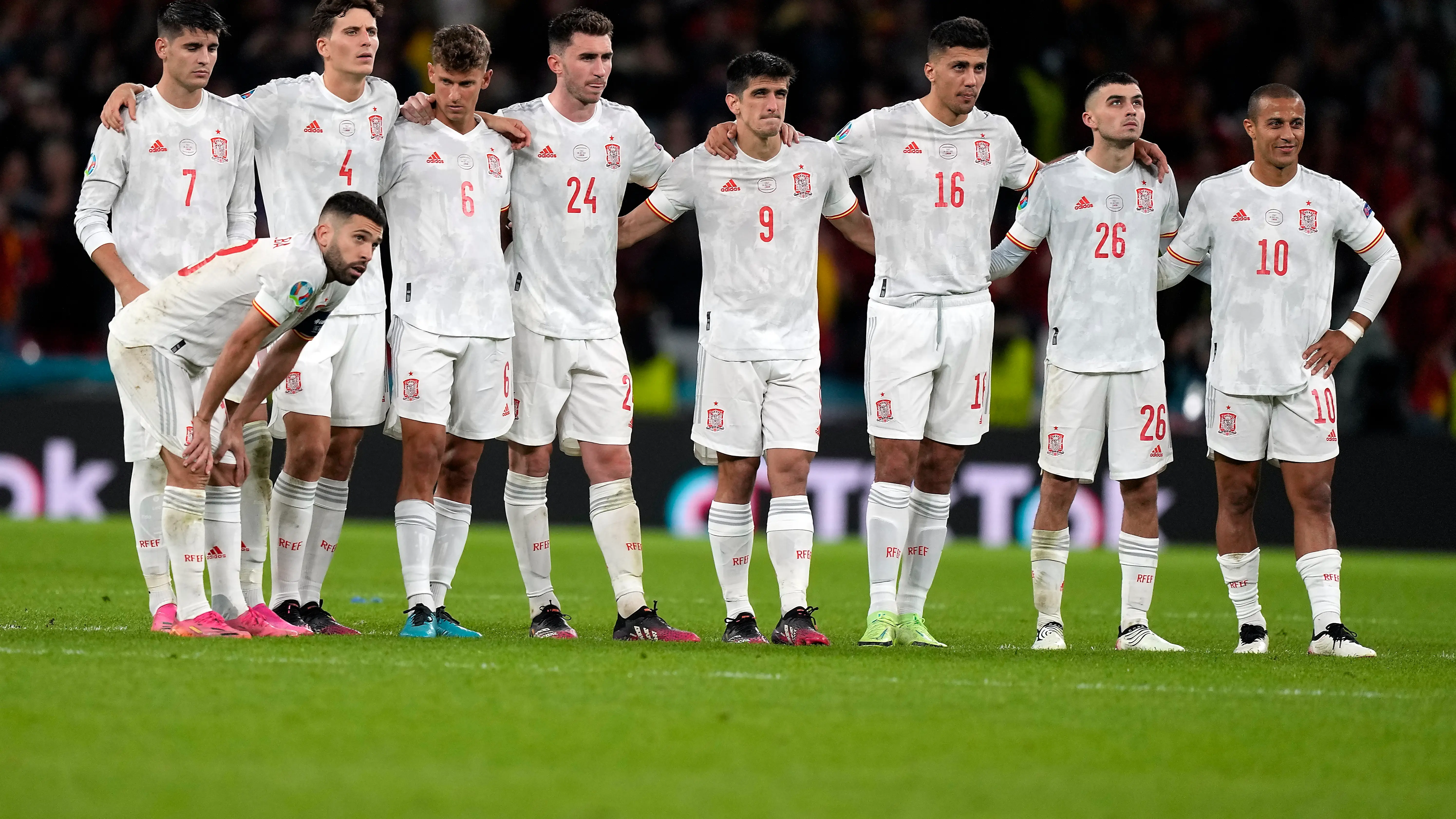 España cae ante Italia en la tanda de penaltis y se queda a un paso de la final de la Eurocopa España cae ante Italia en la tanda de penaltis y se queda a un paso de la final de la Eurocopa