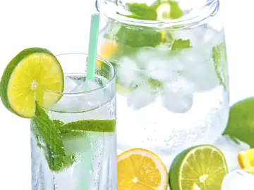 Bebidas refrescantes para combatir una ola de calor Bebidas refrescantes para combatir una ola de calor