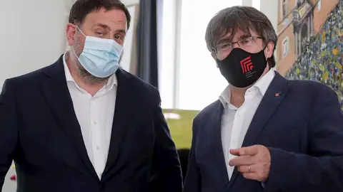 Oriol Junqueras y Carles Puigdemont este miércoles en Waterloo, Bélgica Oriol Junqueras y Carles Puigdemont este miércoles en Waterloo, Bélgica