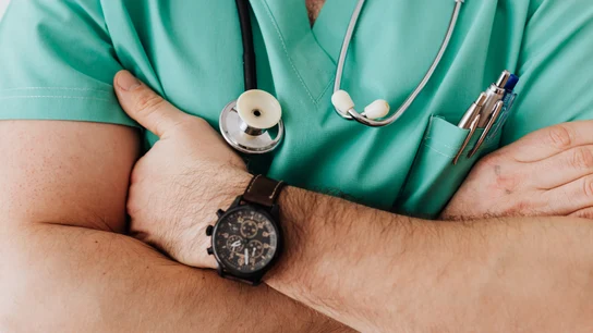 Los médicos rechazan el traspaso de las competencias MIR a Cataluña porque "pone en peligro un sistema formativo consolidado" Los médicos rechazan el traspaso de las competencias MIR a Cataluña porque "pone en peligro un sistema formativo consolidado"