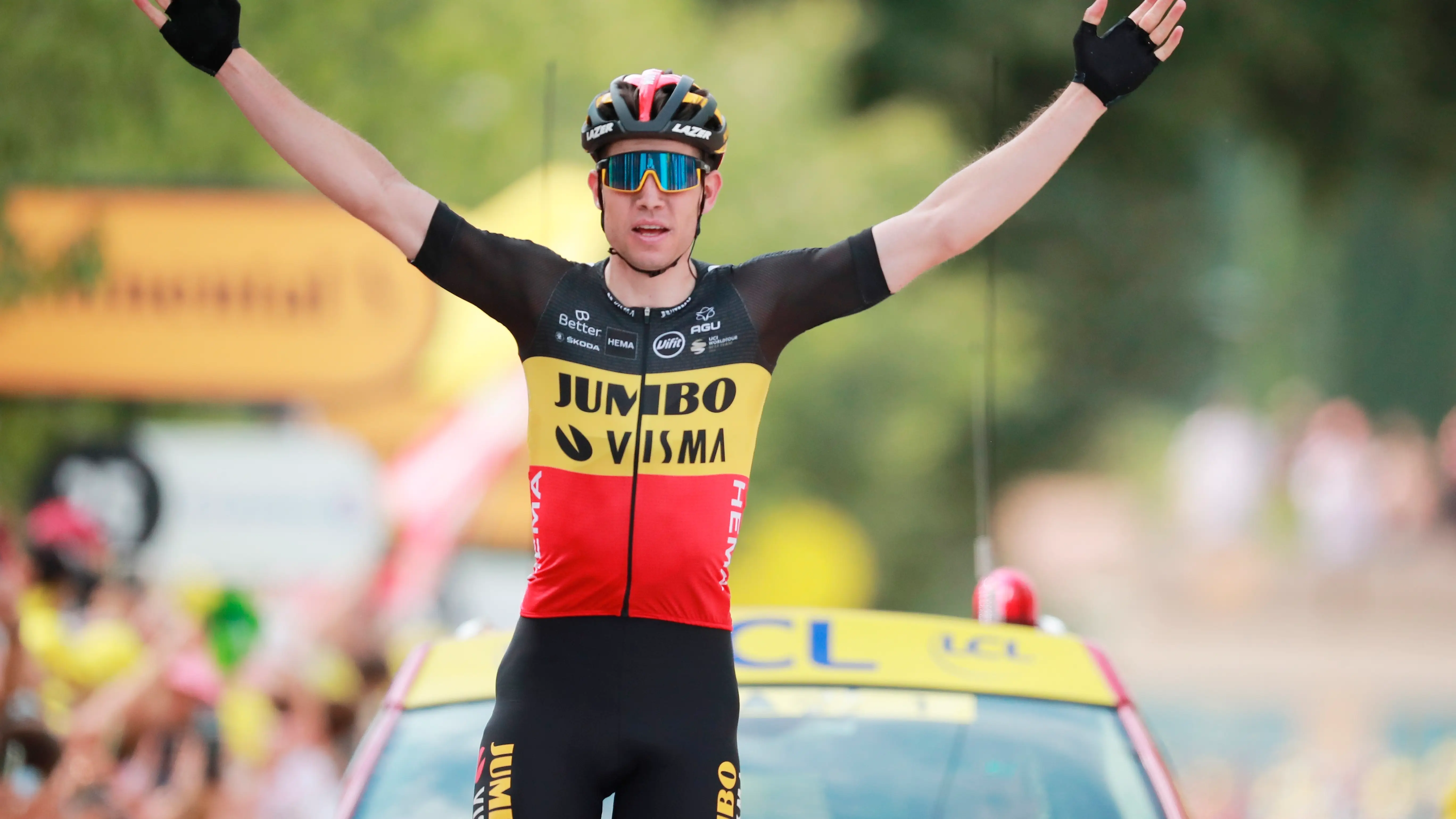 Van Aert se corona en el Mont Ventoux y Pogacar sigue l&iacute;der del Tour de Francia