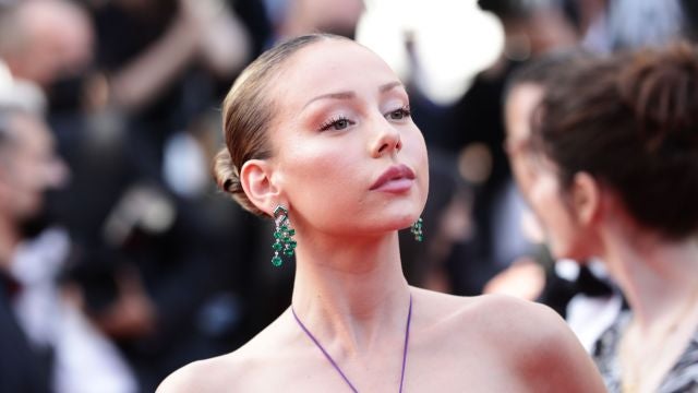 Ester Exp&oacute;sito en el Festival de Cannes