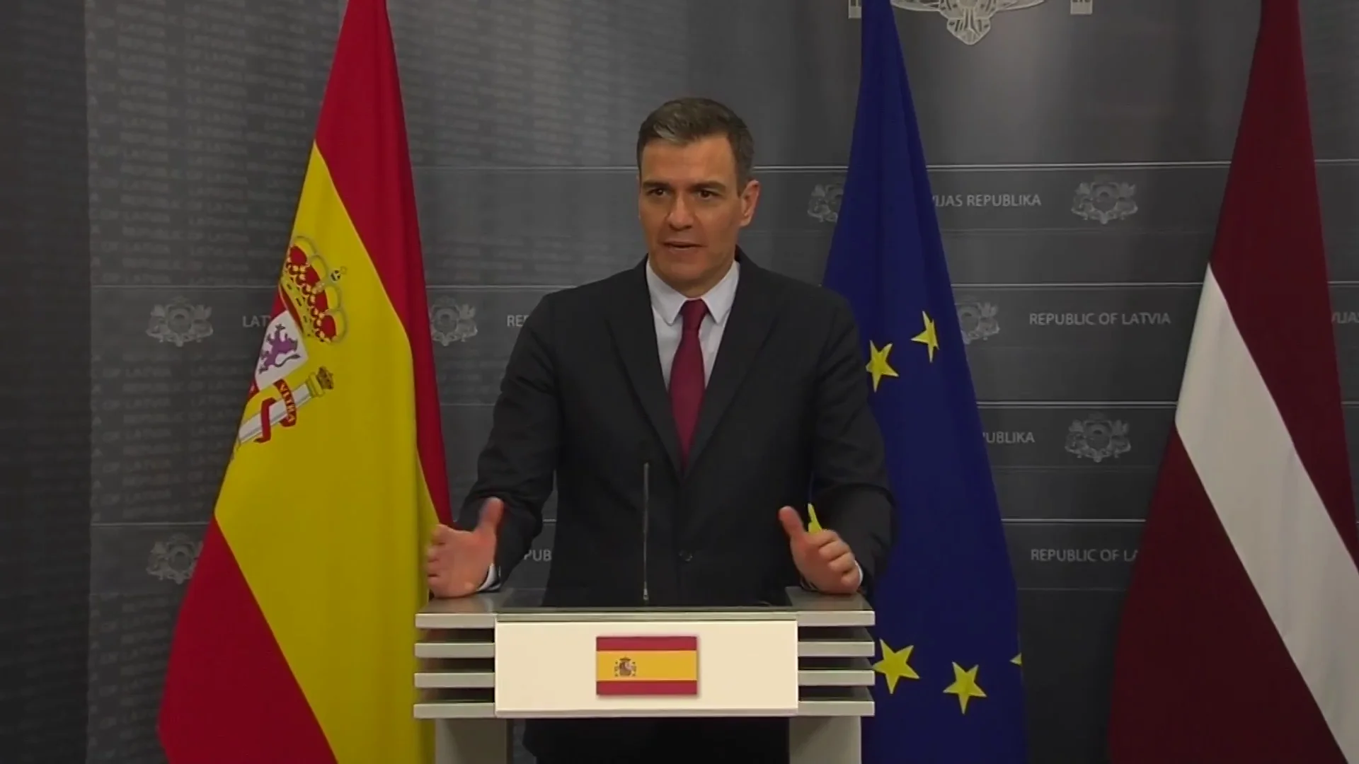 Pedro Sánchez: "Los independentistas tienen que aprender de los errores y hablar con el resto de Cataluña" Pedro Sánchez: "Los independentistas tienen que aprender de los errores y hablar con el resto de Cataluña"