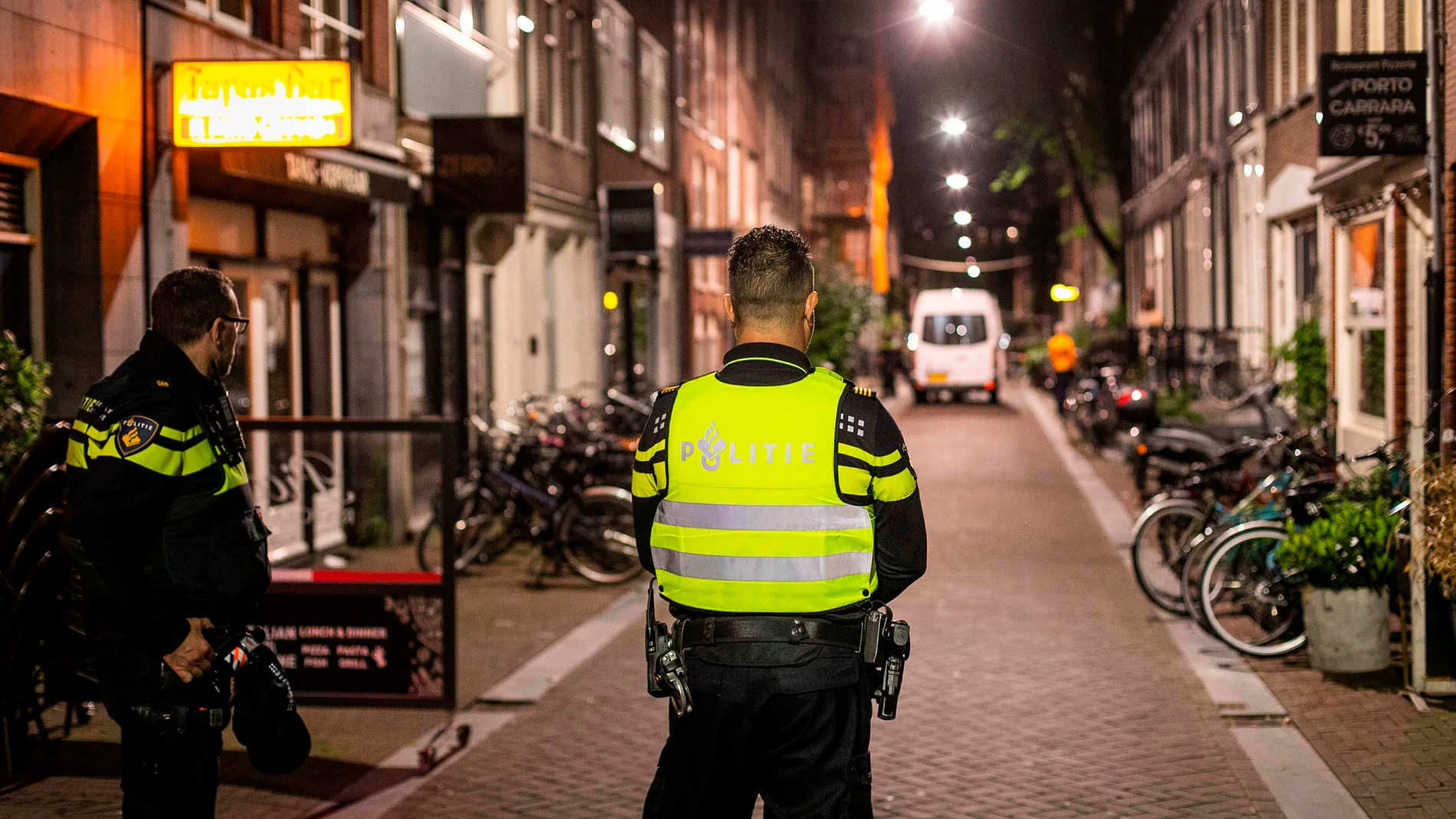 La Policía investiga investiga el tiroteo a un reportero de investigación en Ámsterdam
