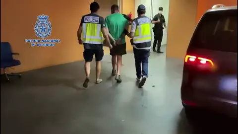 Detienen en Alicante a dos hermanos fugados de la justicia y líderes de una organización de narcotraficantes Detienen en Alicante a dos hermanos fugados de la justicia y líderes de una organización de narcotraficantes