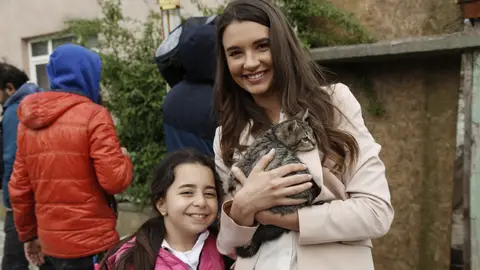 Leyla Lydia Tuğutlu es Candan en 'Mi hija' Leyla Lydia Tuğutlu es Candan en 'Mi hija'