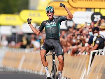 Nils Politt gana la etapa 12 del Tour de Francia