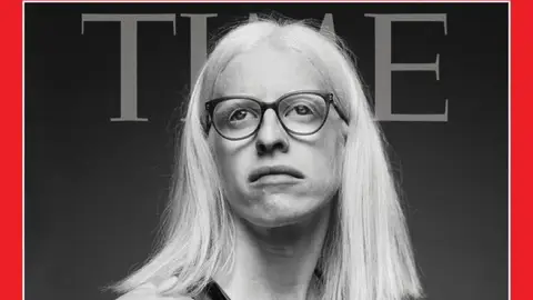 Susana Rodríguez, triatleta paralímpica española y medica, portada de la revista Time por su labor frente al coronavirus Susana Rodríguez, triatleta paralímpica española y medica, portada de la revista Time por su labor frente al coronavirus