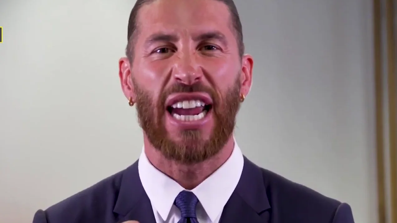  Sergio Ramos se atreve a hablar en franc&eacute;s a su llegada al PSG tras su m&iacute;tico 'Morry Christmas' en ingl&eacute;s