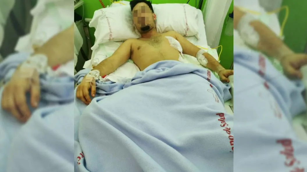 Herido en una paliza. Herido en una paliza.