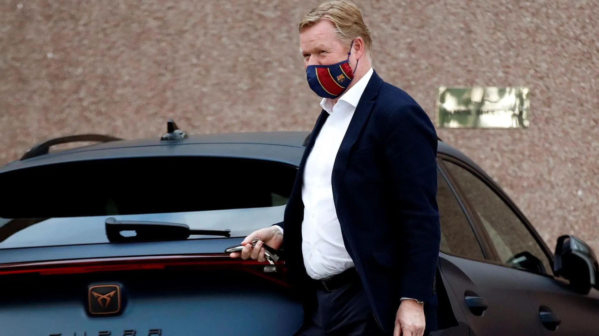 Ronald Koeman, sobre la renovación de Messi con el Barcelona: "Hay que estar preocupado" Ronald Koeman, sobre la renovación de Messi con el Barcelona: "Hay que estar preocupado"