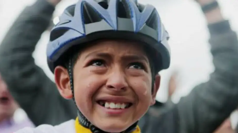Muere atropellado un ciclista colombiano de 13 años aficionado a Egan Bernal Muere atropellado un ciclista colombiano de 13 años aficionado a Egan Bernal