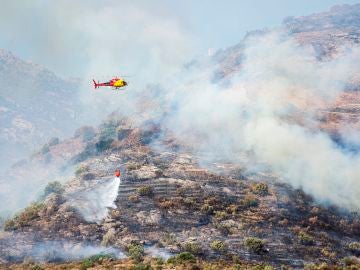 Los bomberos dan por estabilizado el incendio en Cap de Creus