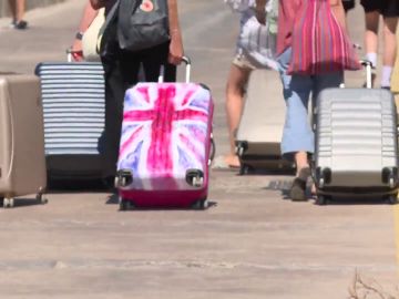El sector del turismo confía en los viajeros nacionales para salvar la temporada de verano