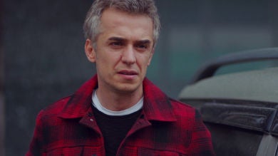 Jamás se imaginaría esa situación: Ugur, desolado, es despreciado por Demir
