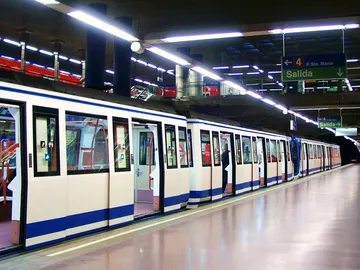 Imagen de archivo del metro de Madrid Imagen de archivo del metro de Madrid