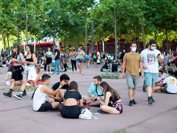 La mascarilla en Baleares vuelve a ser obligatoria en exteriores La mascarilla en Baleares vuelve a ser obligatoria en exteriores