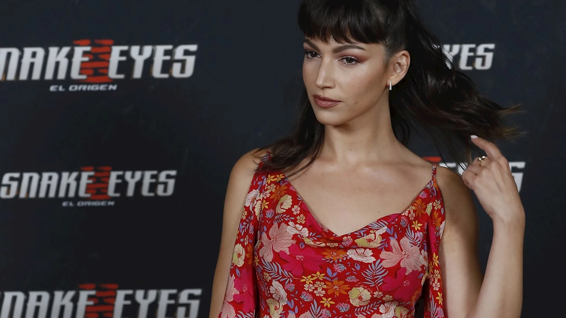 La actriz Úrsula Corberó posa durante el pase gráfico de la película 'Snake Eyes: El origen' en Madrid