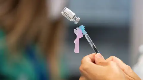 Más de la mitad de los españoles están inmunizados contra el coronavirus Más de la mitad de los españoles están inmunizados contra el coronavirus