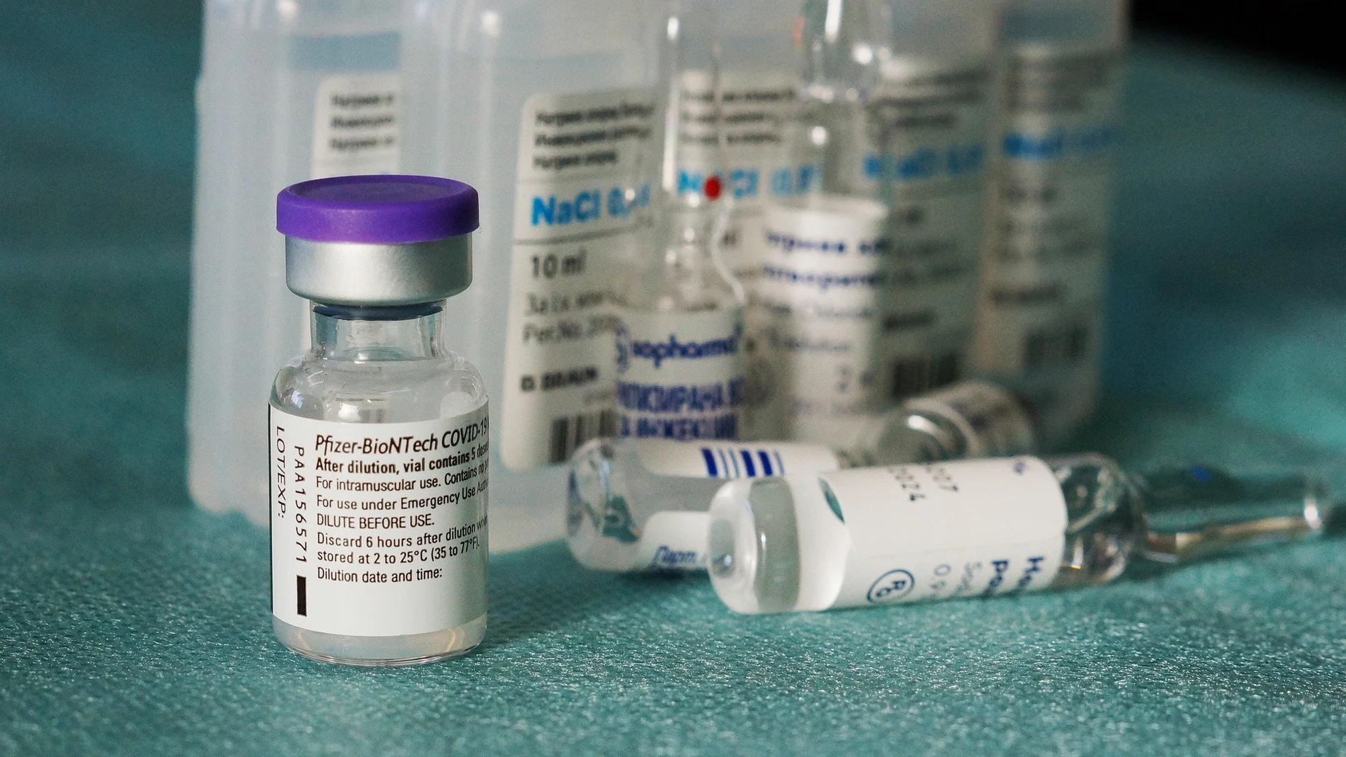 Espaciar las dosis de la vacuna de Pfizer 8 semanas favorece la creación de más anticuerpos, según un estudio