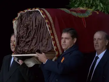 El Gobierno exhumará a Primo de Rivera del Valle de los Caídos en el marco de la nueva ley de Memoria Democrática El Gobierno exhumará a Primo de Rivera del Valle de los Caídos en el marco de la nueva ley de Memoria Democrática