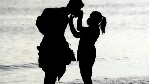 ¿Por qué hay tantos contagios de coronavirus en esta 5ª ola de la pandemia? ¿Por qué hay tantos contagios de coronavirus en esta 5ª ola de la pandemia?