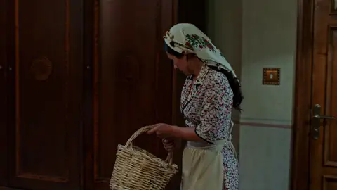 Manos a la obra: comienza el plan de Sermin y Saniye Manos a la obra: comienza el plan de Sermin y Saniye