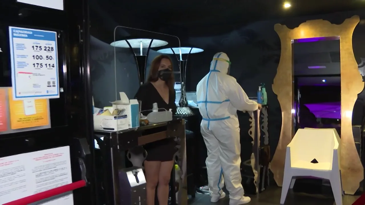 Tests rápidos a la entrada de las discotecas en Galicia para garantizar la seguridad frente al coronavirus Tests rápidos a la entrada de las discotecas en Galicia para garantizar la seguridad frente al coronavirus