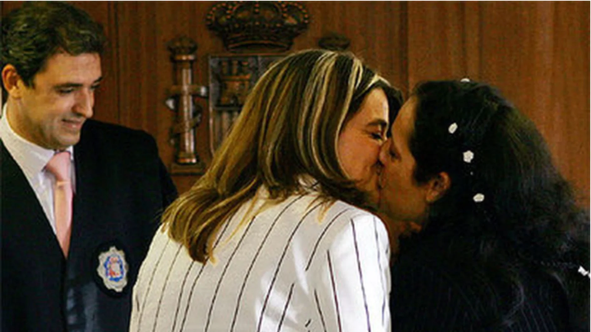 Efemérides de hoy 22 de julio de 2021: se aprueba el matrimonio homosexual Efemérides de hoy 22 de julio de 2021: se aprueba el matrimonio homosexual