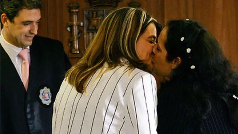 Efemérides de hoy 22 de julio de 2021: se aprueba el matrimonio homosexual Efemérides de hoy 22 de julio de 2021: se aprueba el matrimonio homosexual
