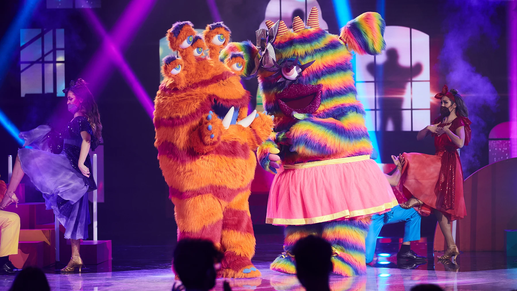 La Monstruita y el Monstruo inundan de pasión ‘Mask Singer’ al ritmo de ‘Me enamoré’ La Monstruita y el Monstruo inundan de pasión ‘Mask Singer’ al ritmo de ‘Me enamoré’