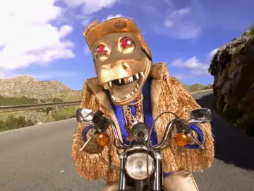 Cocodrilo y su forma de ser feliz: “Quiero una moto cerquita del mar” Cocodrilo y su forma de ser feliz: “Quiero una moto cerquita del mar”