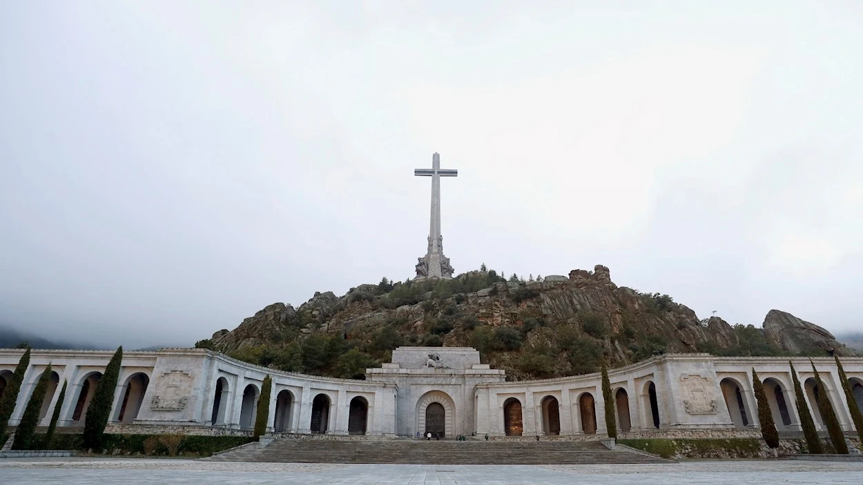 Plano general de la Basílica del Valle de los Caídos Plano general de la Basílica del Valle de los Caídos