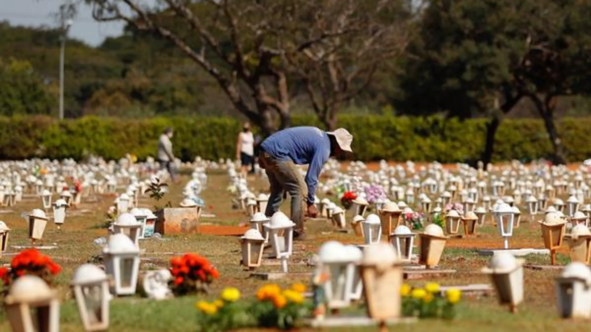 Imagen de archivo de un cementerio en Brasil