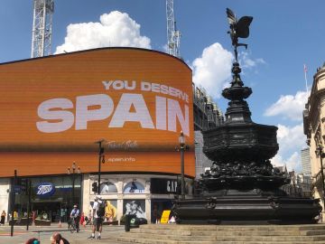 Turespaña lanza su campaña 'You deserve Spain' en el centro de Londres