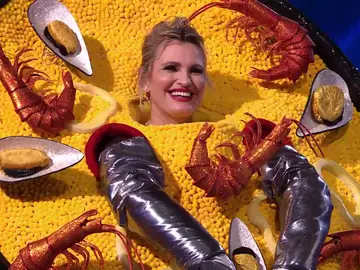 Ainhoa Arteta era la Paella de ‘Mask Singer’: ¡le quitamos la máscara en la Semifinal! Ainhoa Arteta era la Paella de ‘Mask Singer’: ¡le quitamos la máscara en la Semifinal!