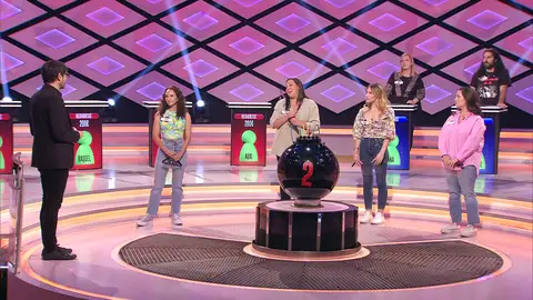 Una ovación para el nuevo equipo de '¡Boom!': personal sanitario de neumología Una ovación para el nuevo equipo de '¡Boom!': personal sanitario de neumología