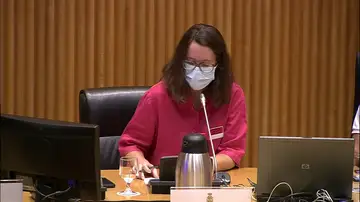 Ponente en materia de vivienda y trabajo Ponente en materia de vivienda y trabajo