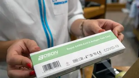 Test de autodiagnóstico de la COVID-19 Test de autodiagnóstico de la COVID-19