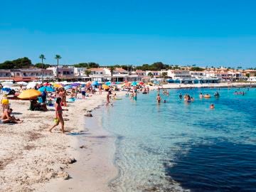 Playa de Punta Prima, en Menorca